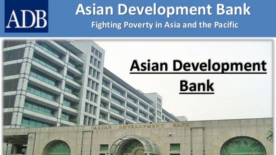 ADB phân bổ 20 triệu USD giúp các nước đang phát triển tiếp cận vaccine Covid-19